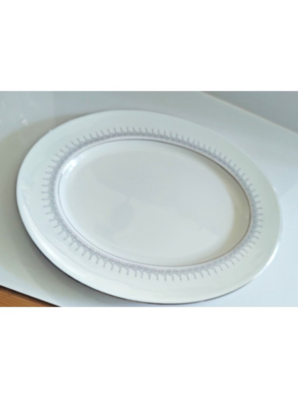 Vintage Coalport England Avon Pattern Oval Serving Platter 13 1/4" x 10 5/8"
